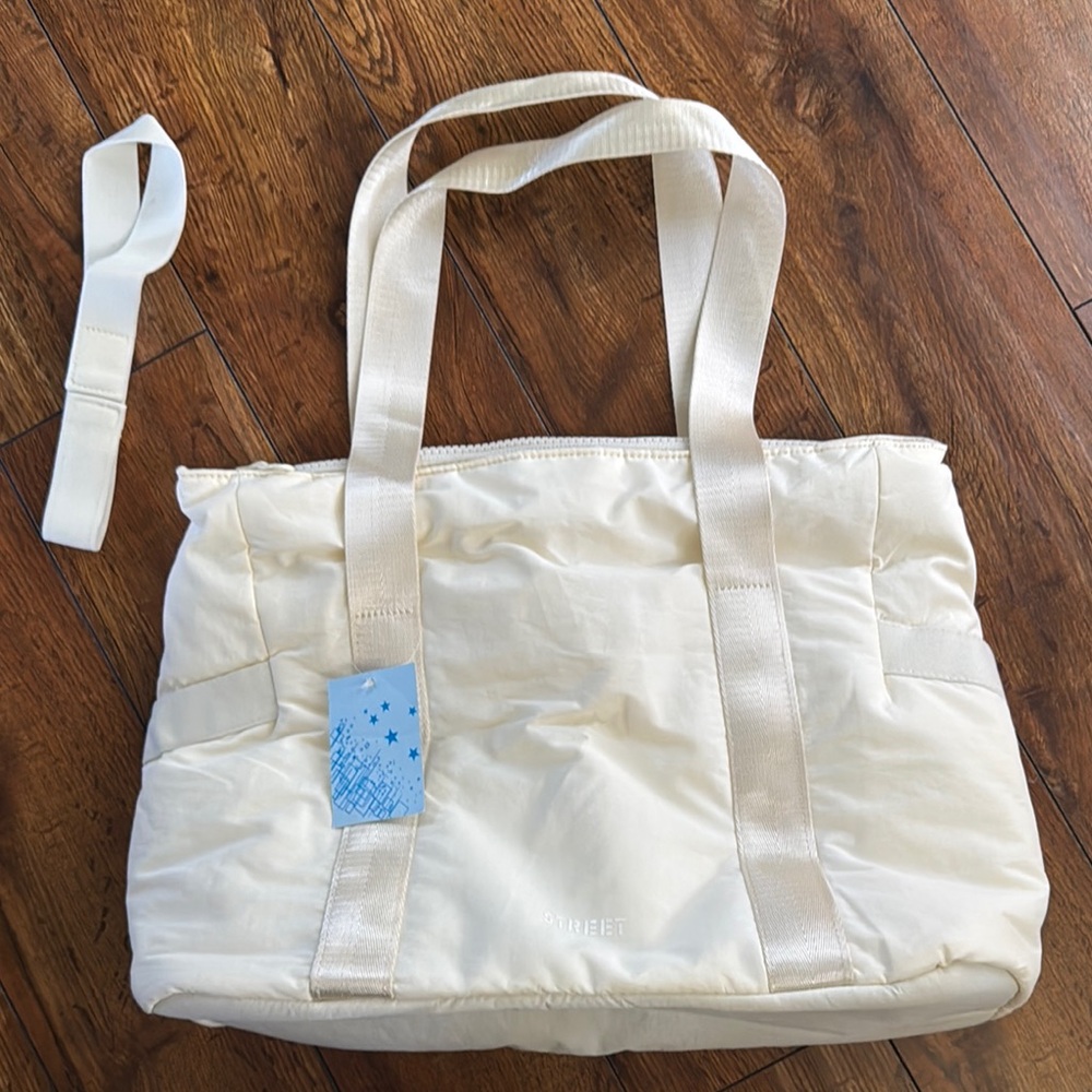 Elegant Cream Gym Tote Bag